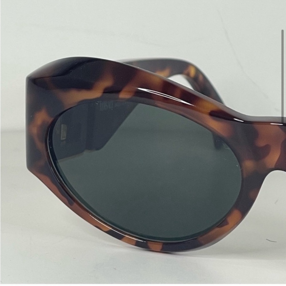 Versace Tortoiseshell Oval Sunglasses with Dark Green Lenses - Picture 5 of 15